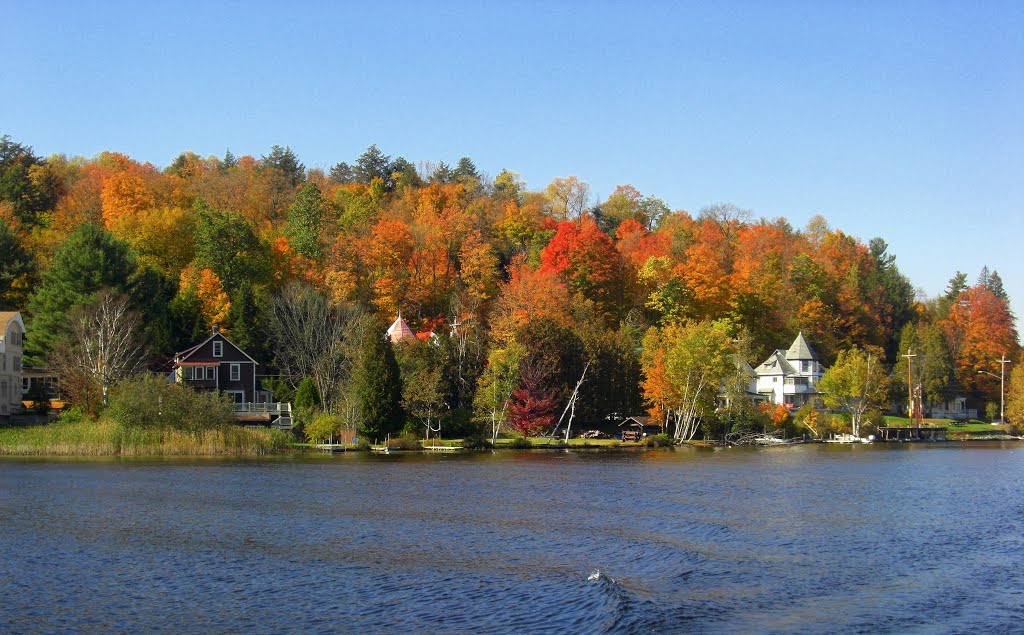 Lake Flower, Saranac Lake, NY, oct 2011, Саранак-Лейк