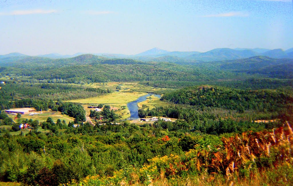 Saranac River Valley from Mt Pisgah, aug 1974., Саранак-Лейк