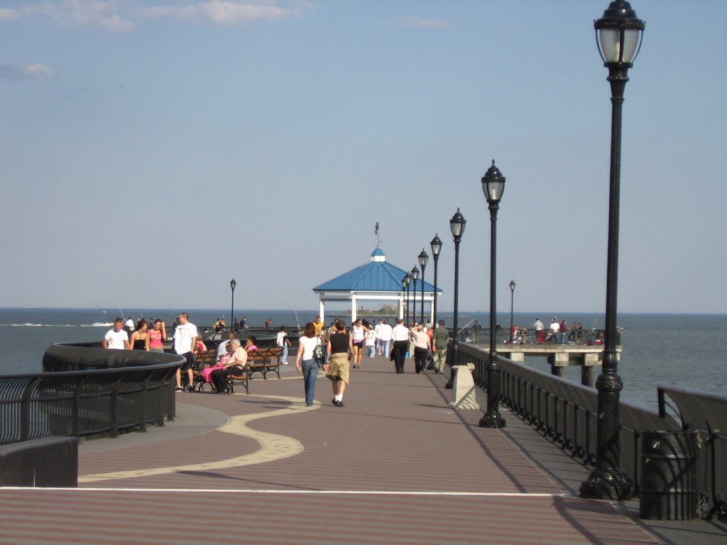 Ocean Breeze Pier in Midland Beach, Staten Island [004797], Саут-Бич