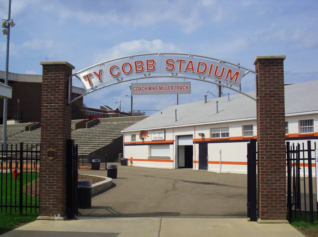 Ty Cobb Stadium Arch, Эндикотт