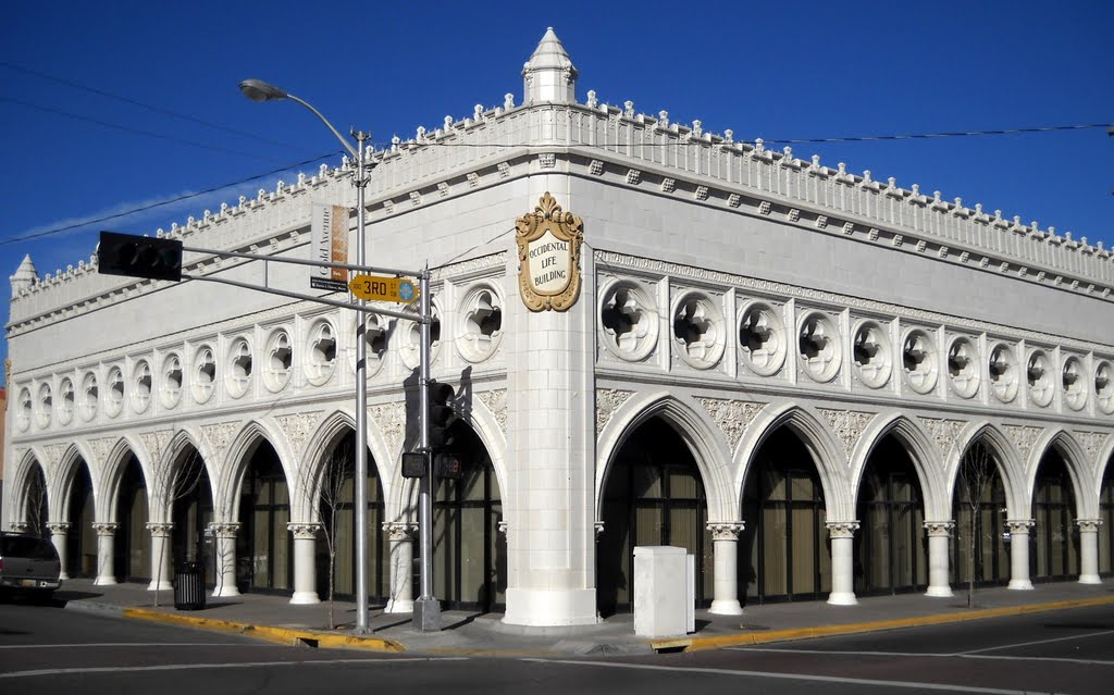 The Occidental Life Building, near Historic Route 66, 305 Gold Avenue SW, Albuquerque, NM, built 1917, Альбукерк