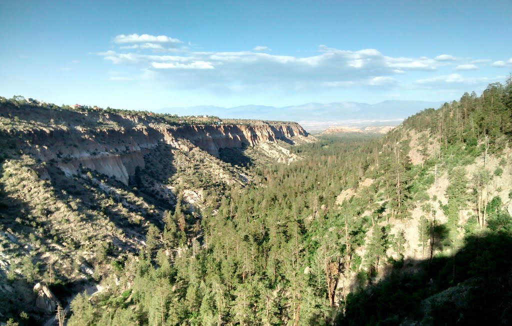 Scenery from South Canyon Rim Trail, Los Alamos, NM, Лос-Аламос