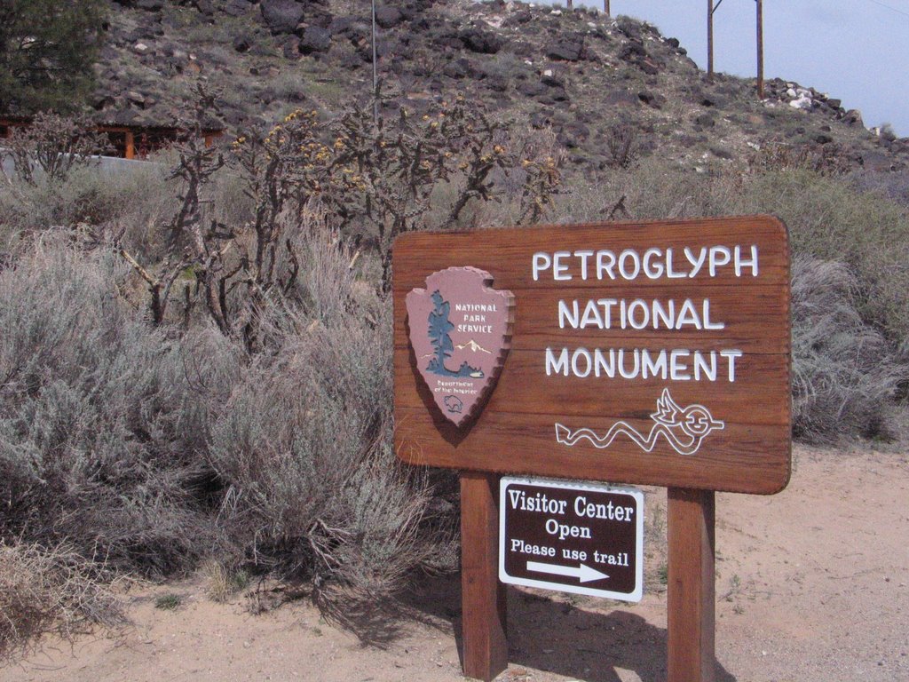 Petroglyph National Monument, Росвелл