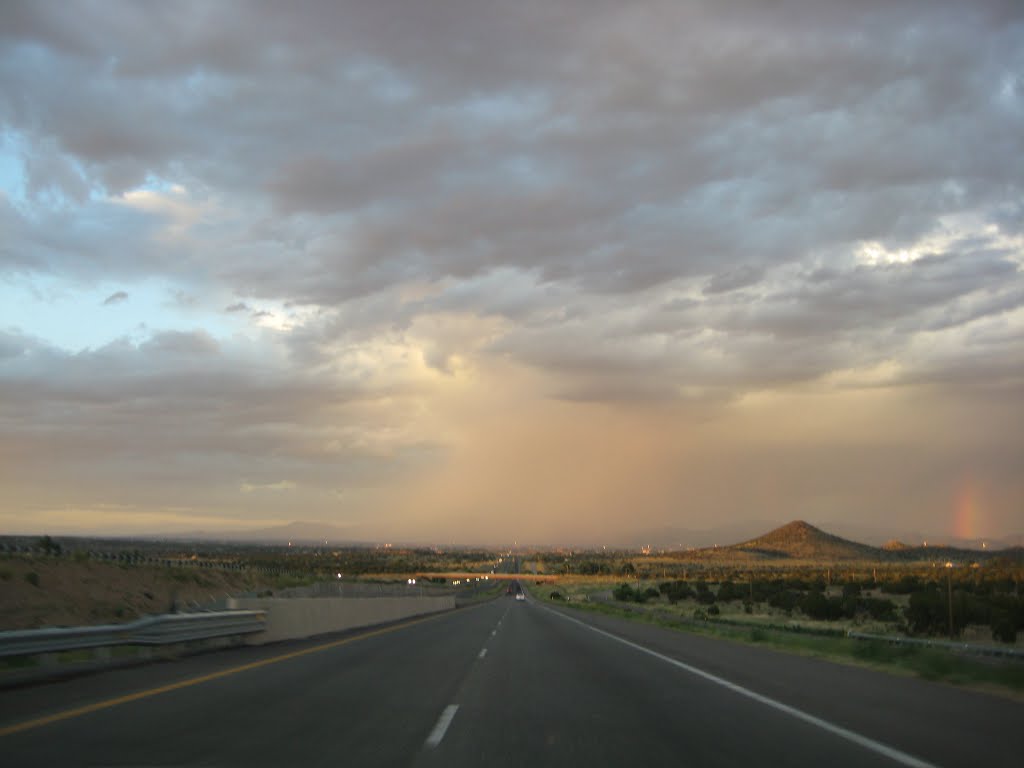 Between Albuquerque and Santa Fe, New Mexico, Сан-Фелипе-Пуэбло
