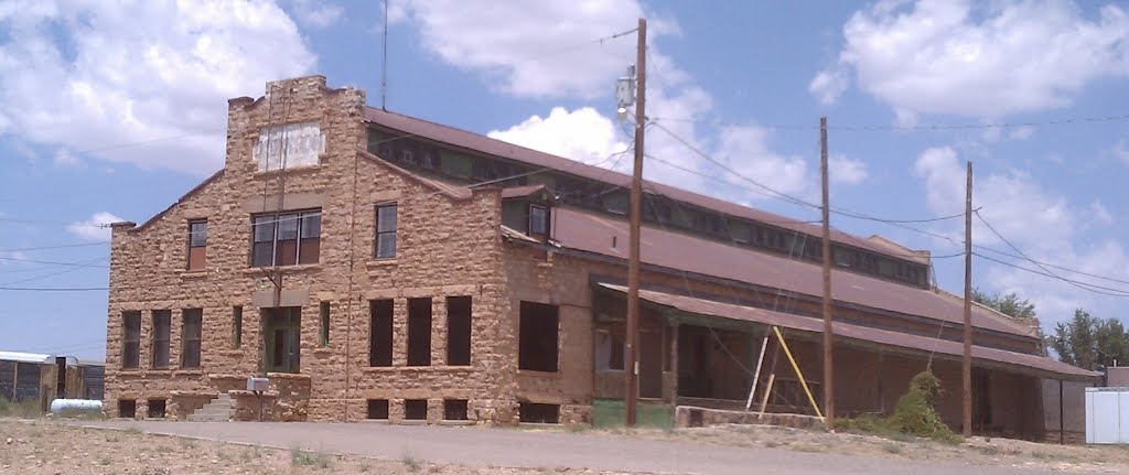 Railroad Freight Warehouse at Santa Rosa, NM, Санта-Роза