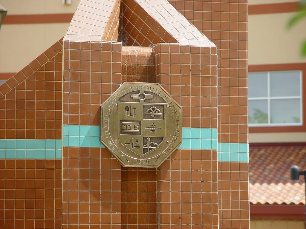 Symbols of New Mexico Tech, Сокорро