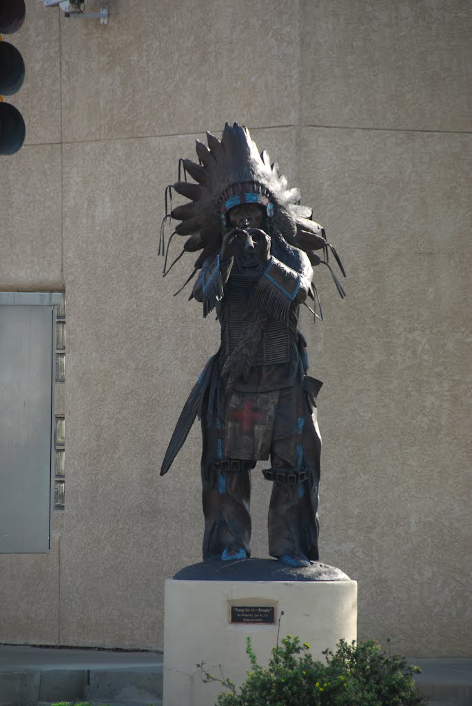 Statue in Farmington, NM, Фармингтон