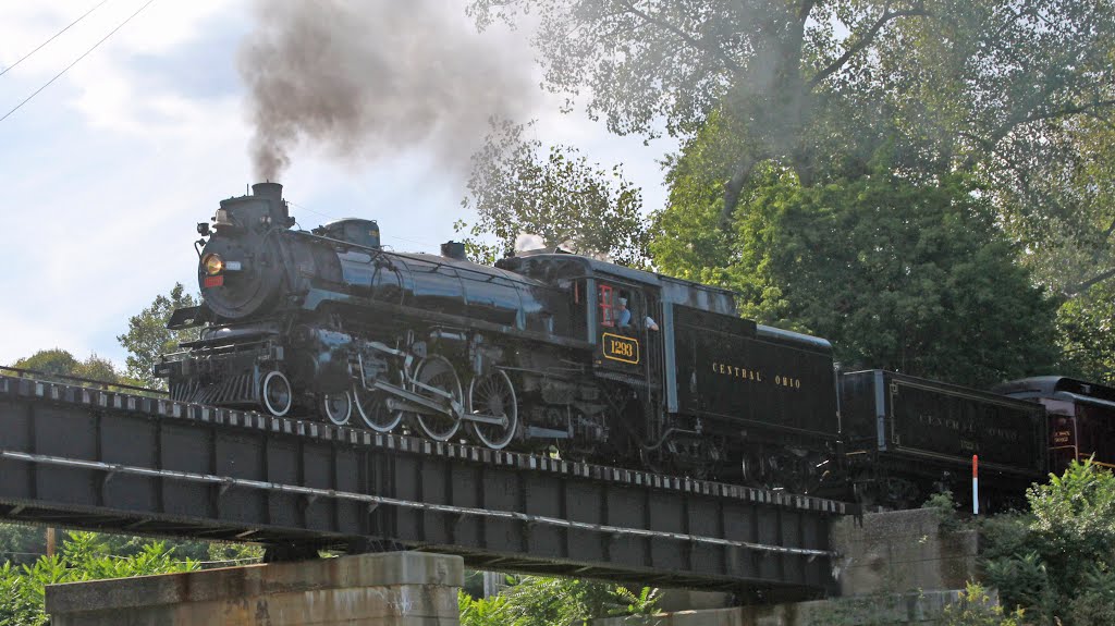 Central Ohio 1293 on Cuyahoga Valley Railroad, Akron, Ohio, September 15, 2012, Акрон