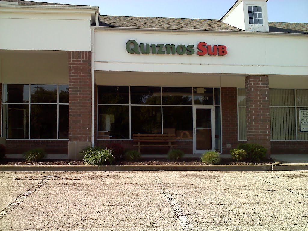 Former Quiznos in Bedford, Ohio, Бедфорд