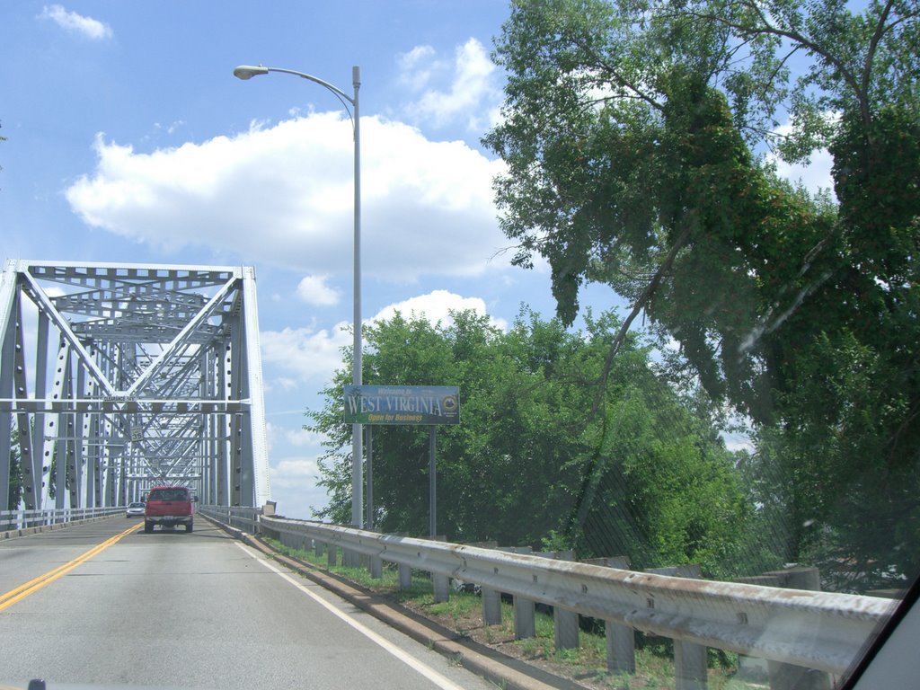 Memorial Bridge, Welcome to West Virginia, Белпр
