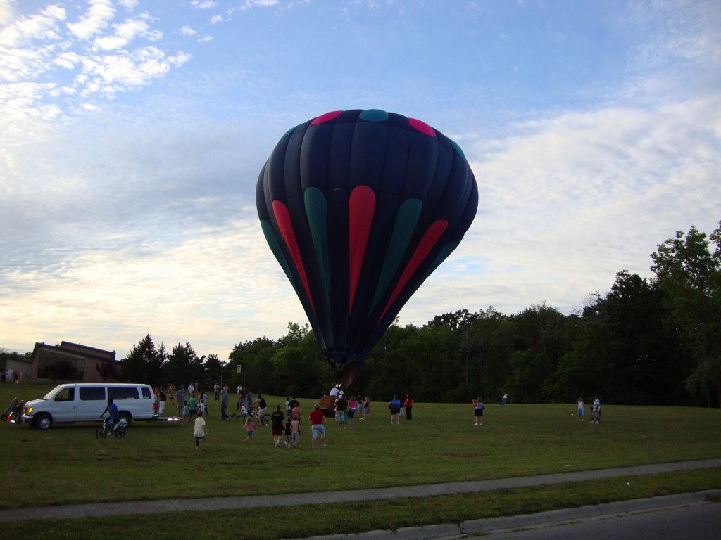 Balloon, Гров-Сити