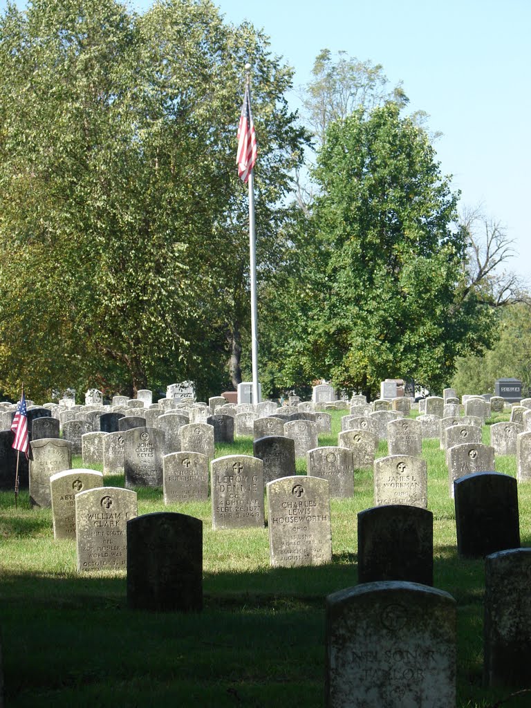 Green Lawn Cemetery,, Гров-Сити