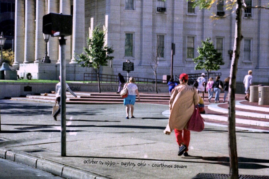 1990 Dayton Courthouse Square, Дэйтон