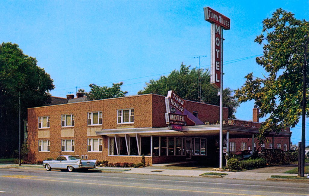 Town House Motel in East Cleveland, Ohio, Ист-Кливленд