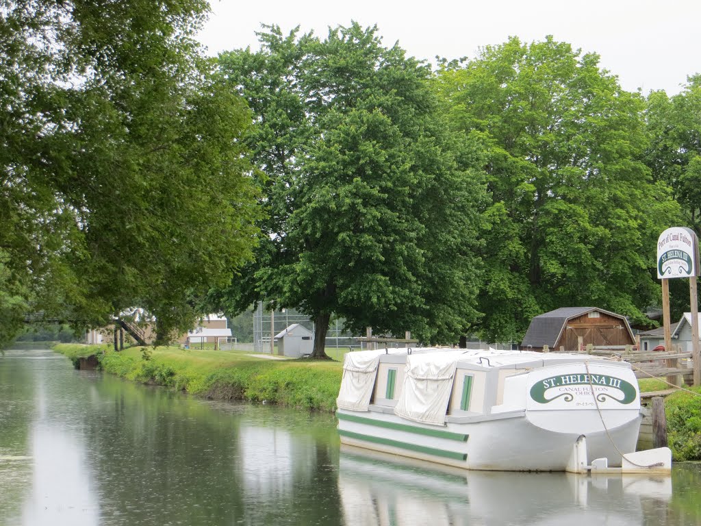 St. Helena III canal boat, Canal Fulton, Ohio, Канал-Фултон