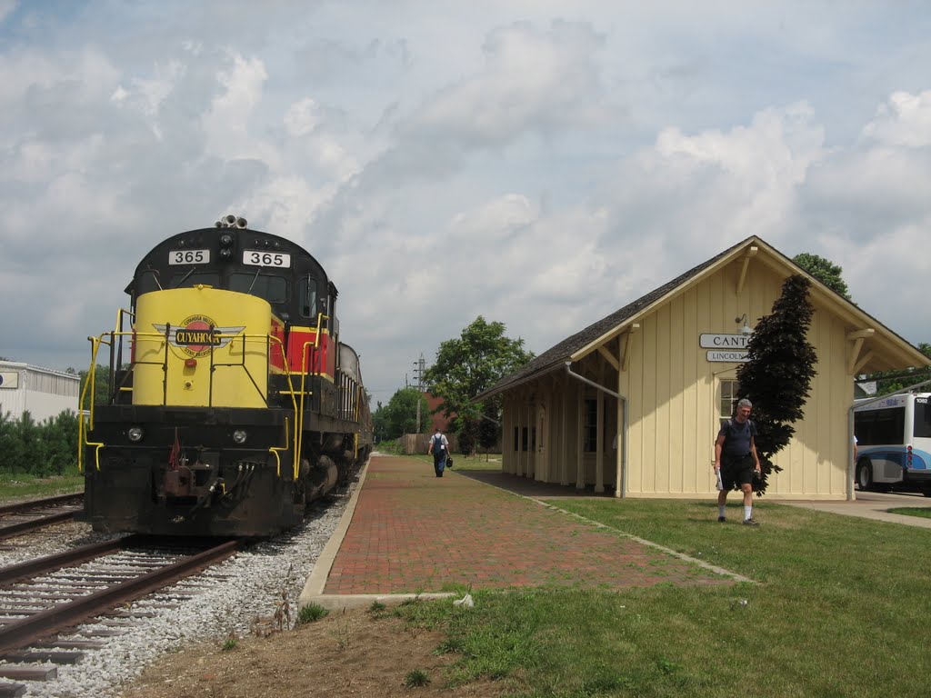 Cuyahoga Valley Scenic Railway train station, Canton, Ohio, Кантон