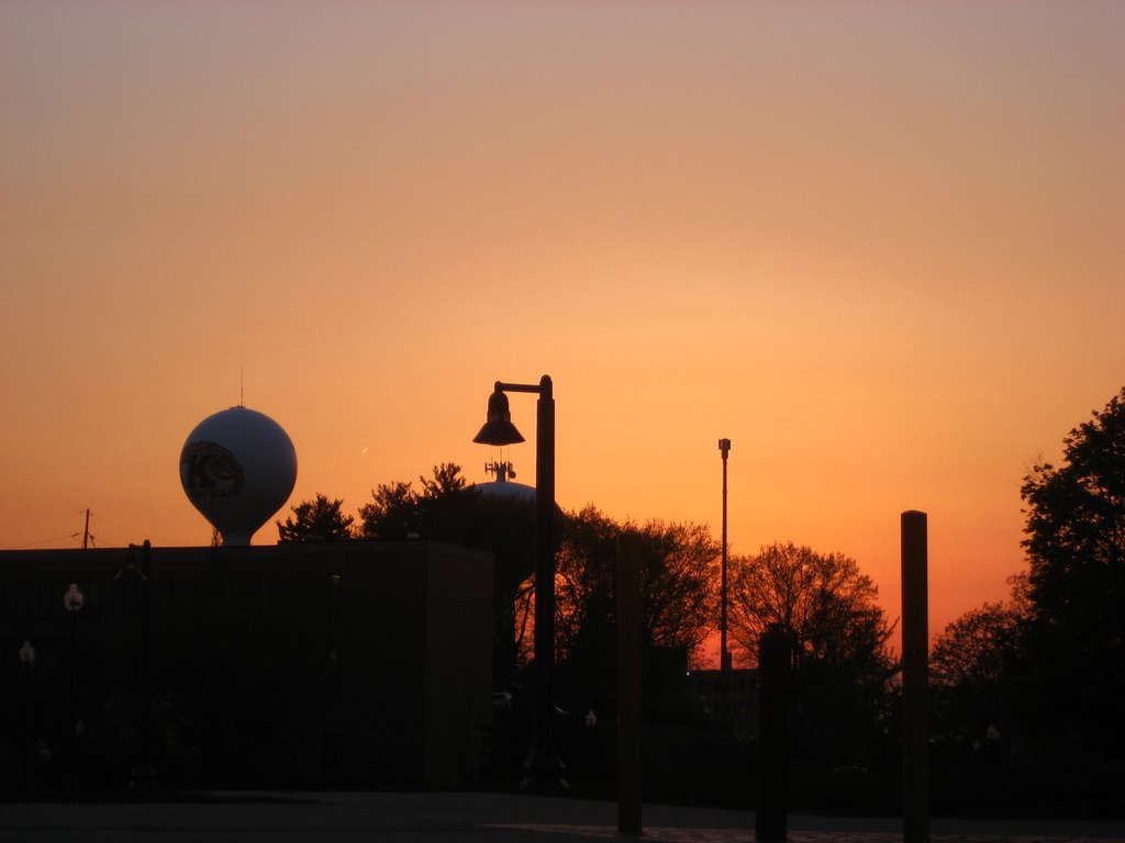 Sunset over KSU Campus, Кент