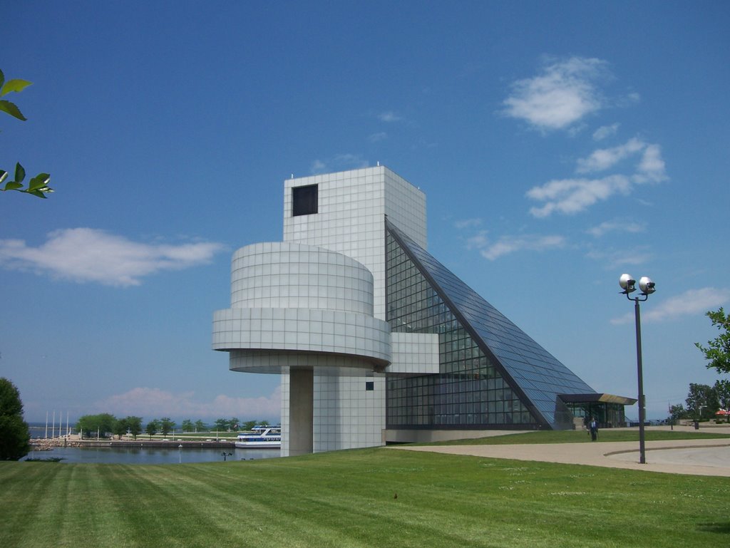Rock and Roll Hall of Fame, Кливленд