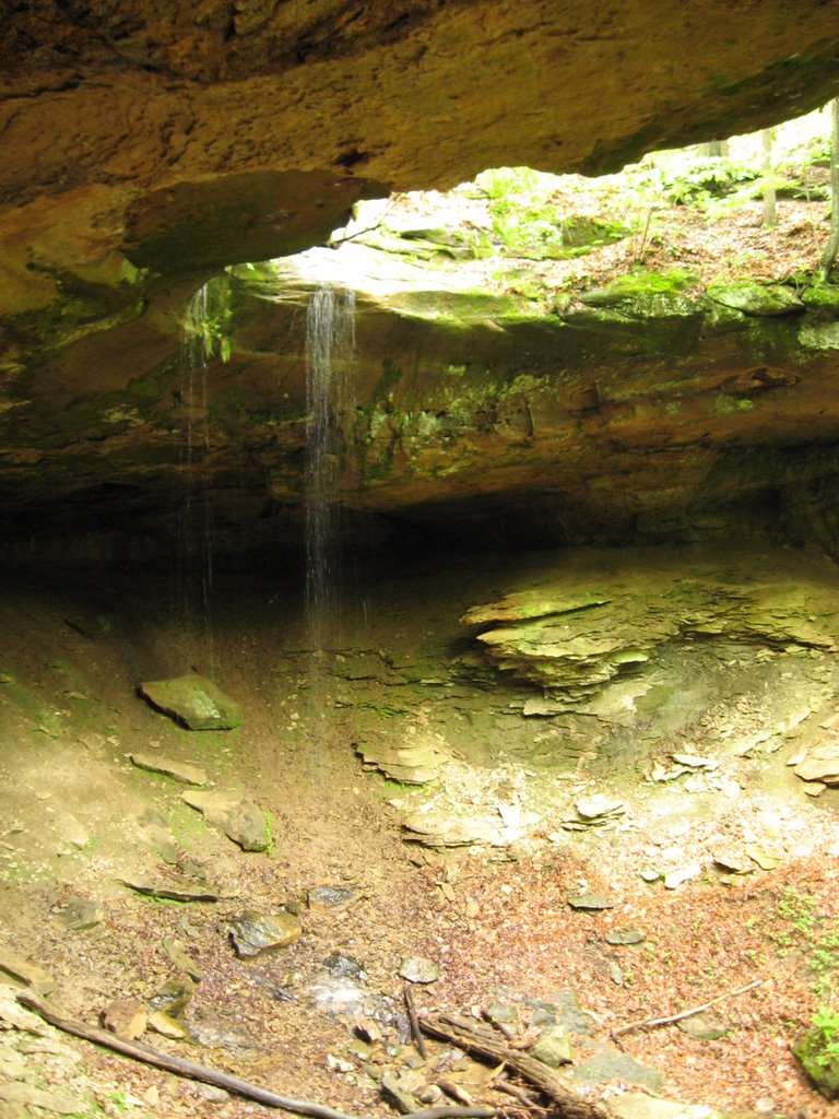 Hosaks Cave & Waterfall (~25), Лауелл