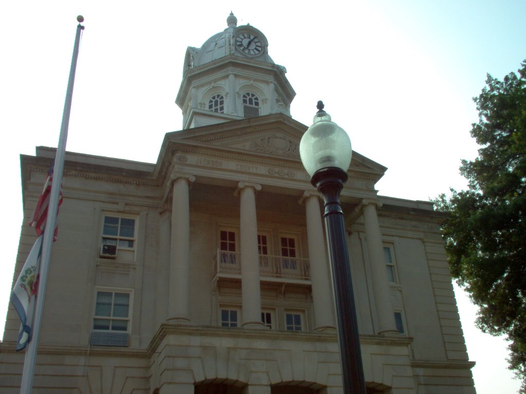 Jackson County Courthouse, Лауелл