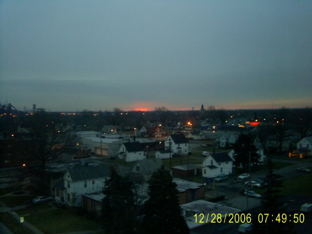 Lorain Ohio Sunrise, Лорейн