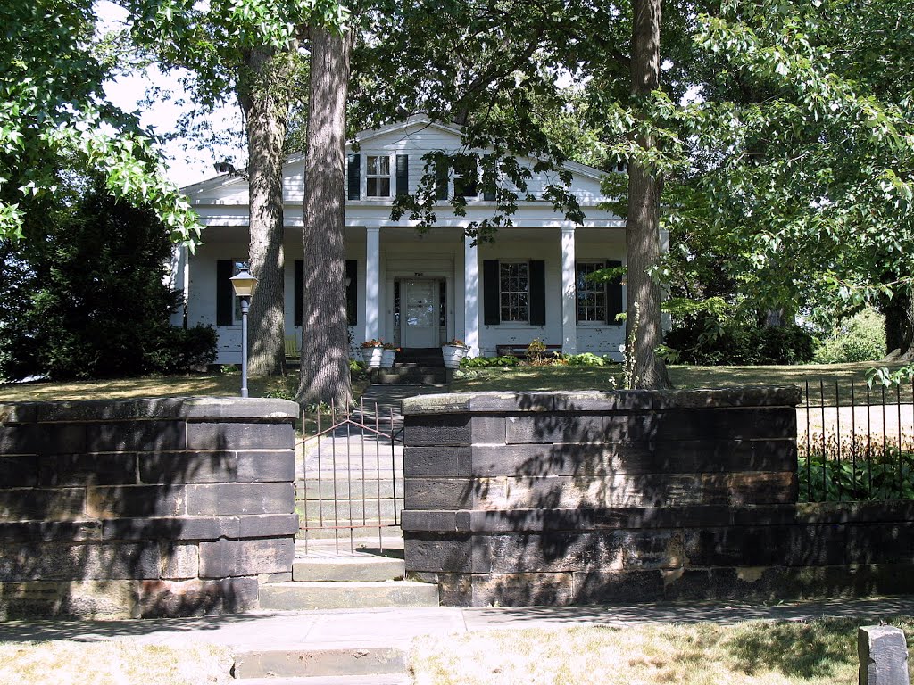 Hiram Wellman House, 414 4th St. NE, Fourth Street Historic District, Massillon, OH, Массиллон