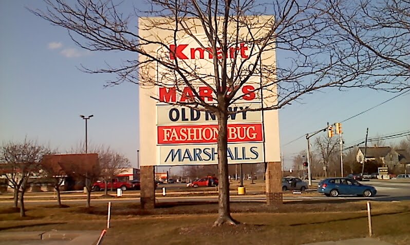 Closing Kmart (Medina, Ohio), Медина