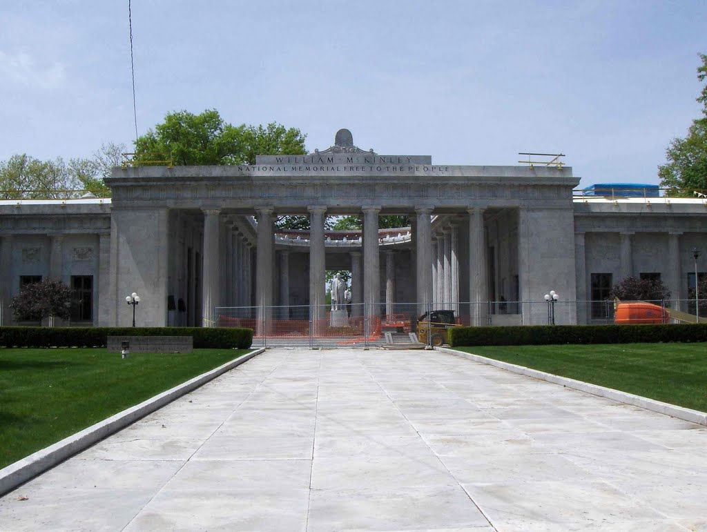 National McKinley Birthplace Memorial, GLCT, Найлс