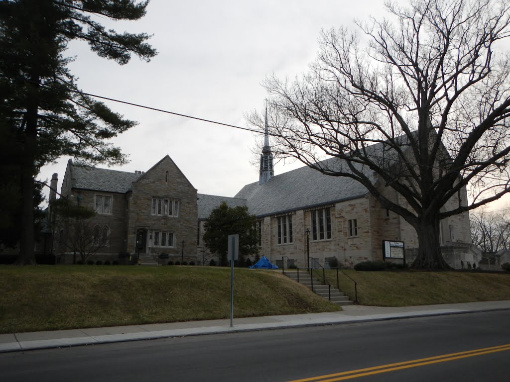 St. Clare Catholic Church.  established, 1909  New Stone Building finished circa, 1955, Норт-Колледж-Хилл