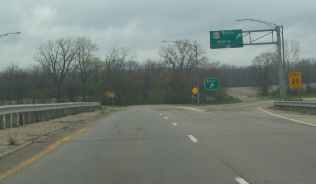 US-68 South Exit on OH-334 Westbound 04/24/2011, Нортридж