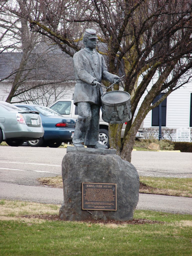 Johnny Shilo Statue, Ньюарк