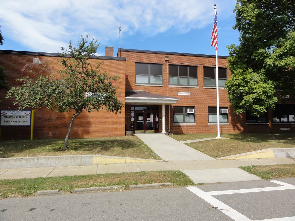 Maholm Elementary School, Ньюарк