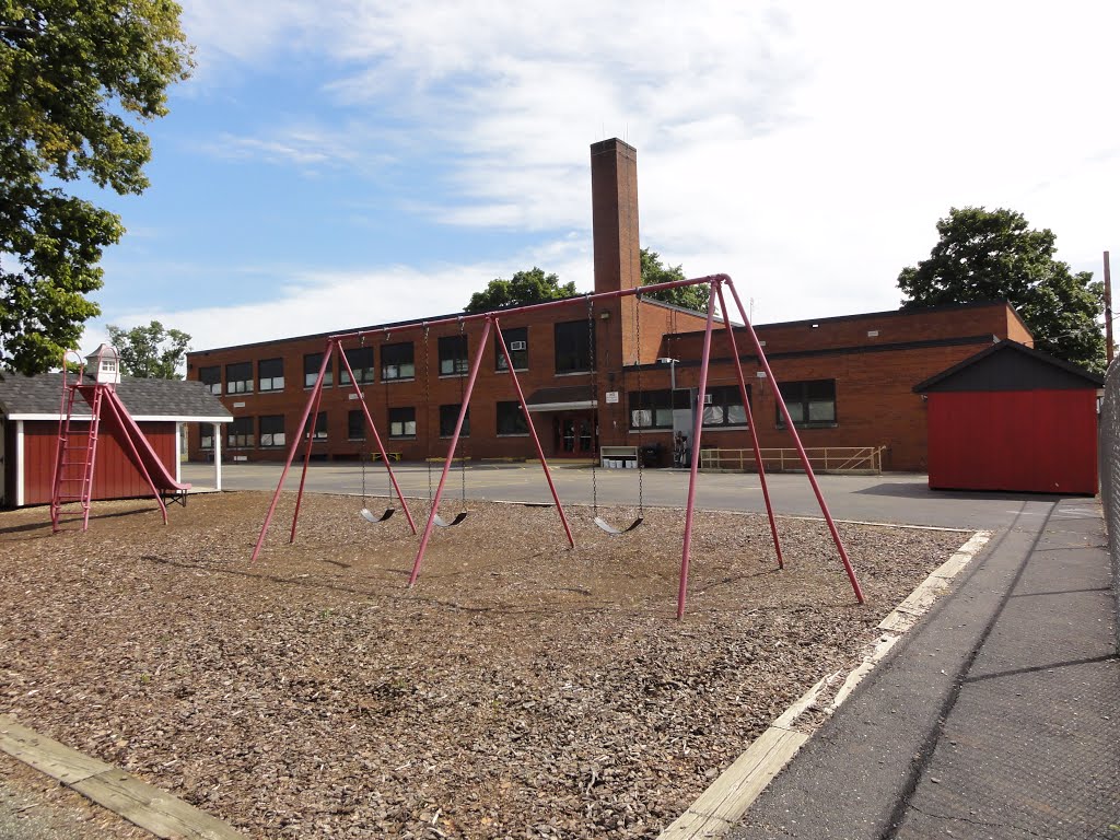 Maholm Elementary School Playground, Ньюарк