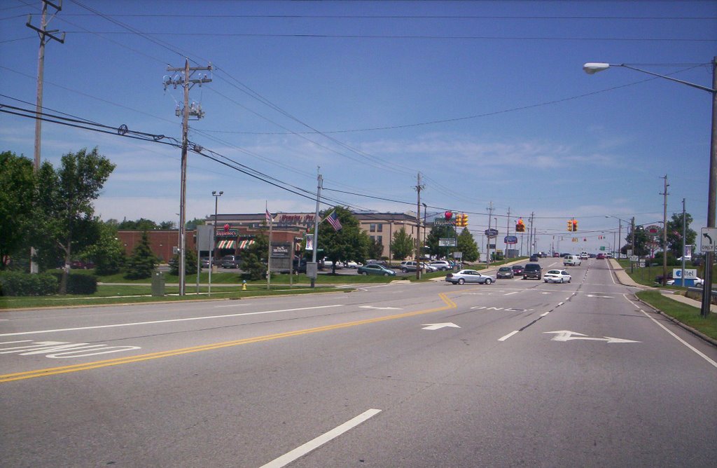 Lexington-Springmill Road heading northbound in Ontario, Ohio, Онтарио