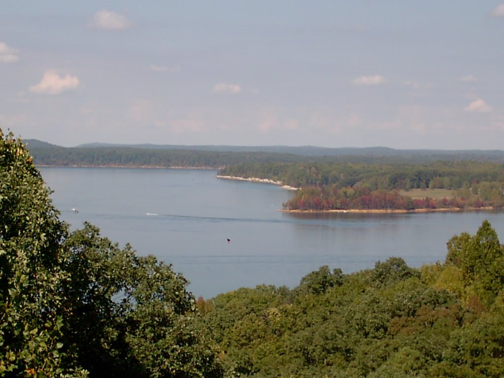 Cave Run Lake viewed from overlook on Zilpo road, Kentucky, Рарден