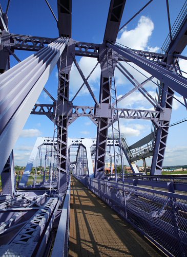 Purple People Bridge, Ричмонд-Хейгтс