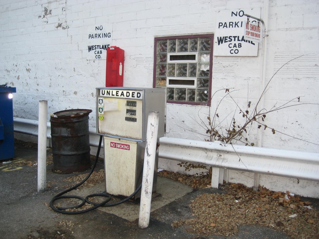 Gas pump, Роки-Ривер