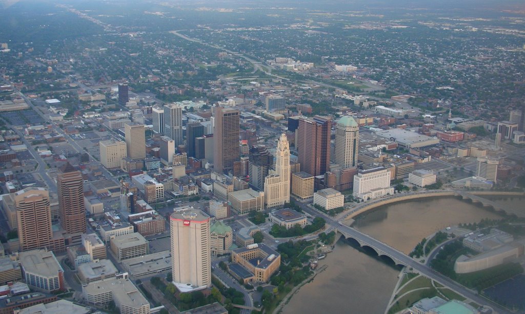 Downtown Columbus - from air, Урбанкрест