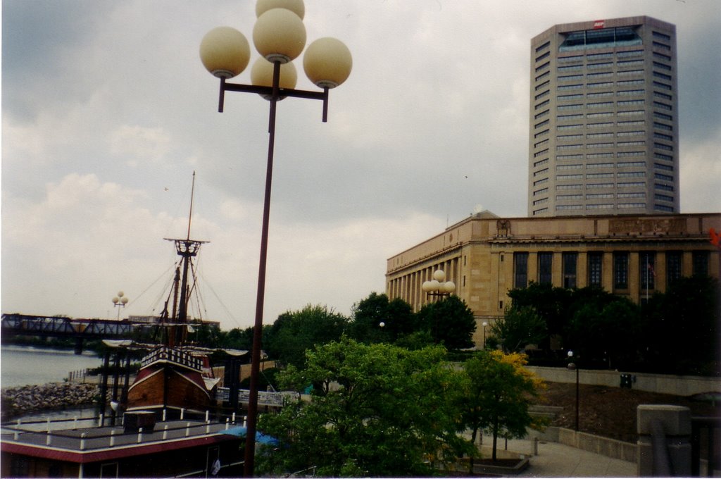 Columbus Ship, Урбанкрест