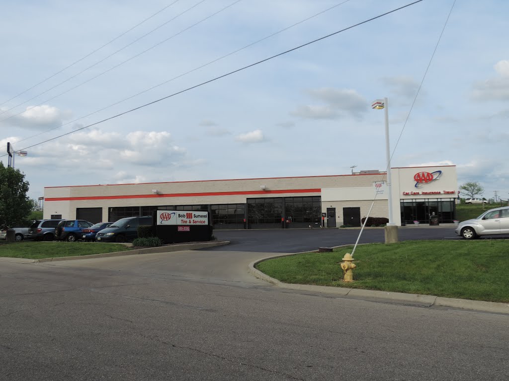 Bob Sumerel Tire and Service   And AAA .  Forest Park, Ohio, Форест-Парк