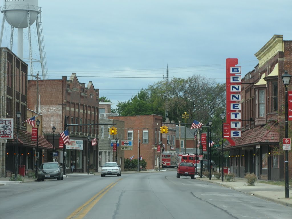 W. Main St., McComb, Ohio, Харрод