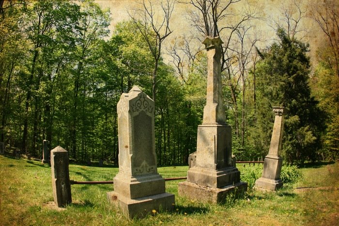 Green Cemetery, Честерхилл