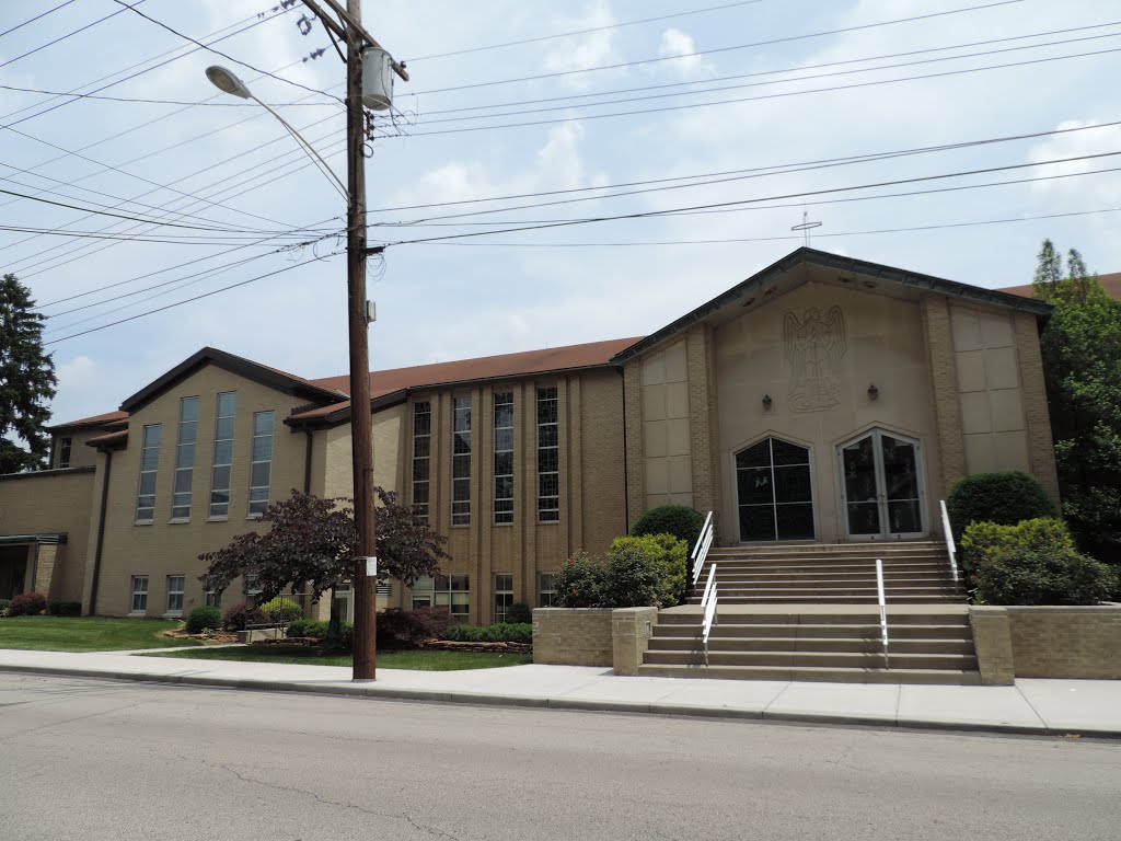 Saint Michaels Catholic Church, Sharonville , Ohio, Эвендейл