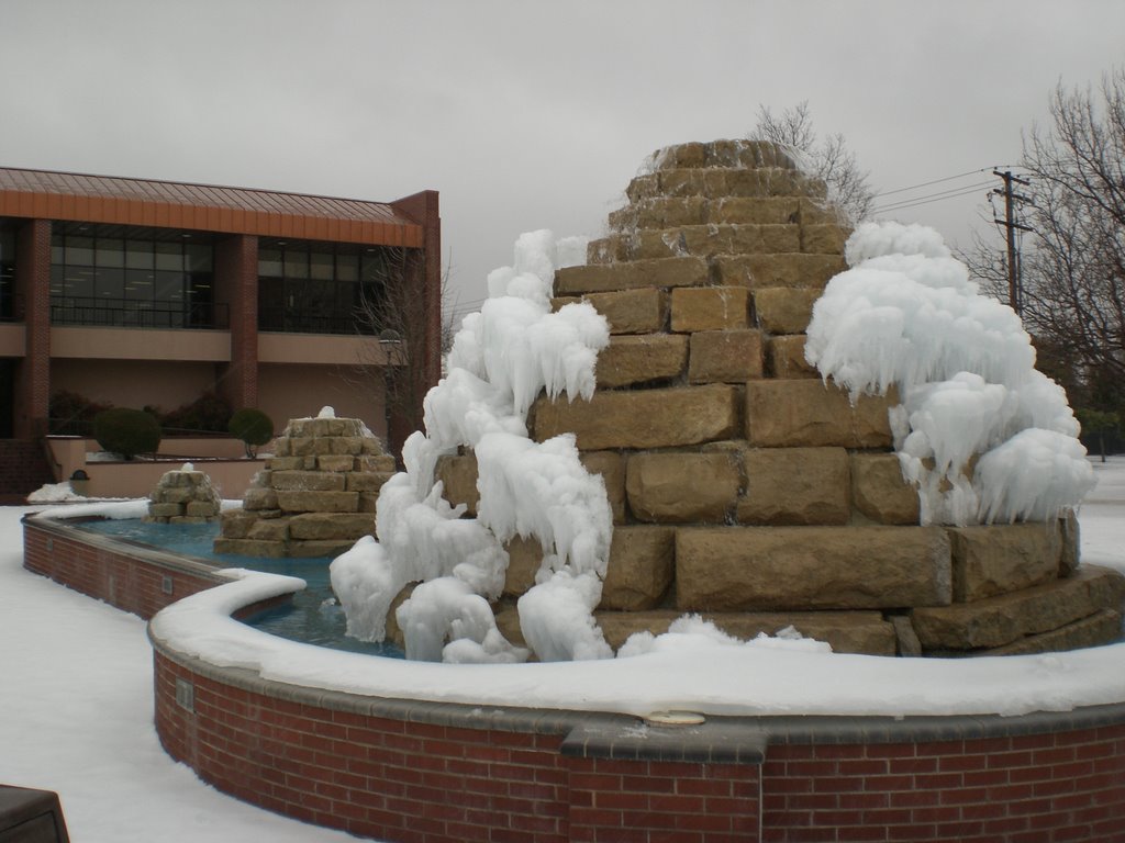 Southern Nazarene University Fountain, Бетани