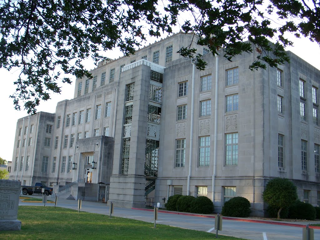 Sebastian County Arkansas Court House (North District), Моффетт
