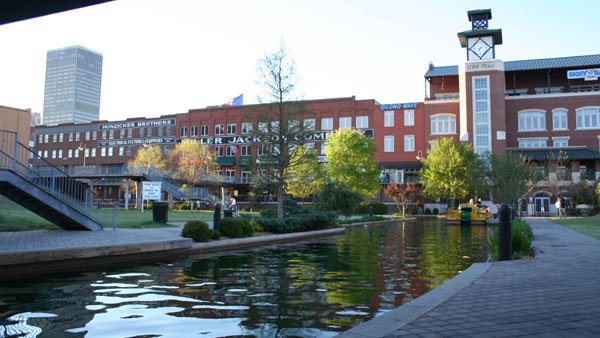 oklahoma city bricktown canal, Николс-Хиллс