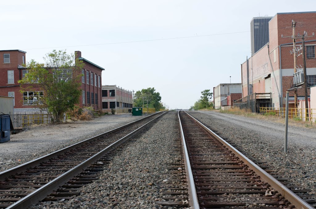 BNSF Mainline, Николс-Хиллс