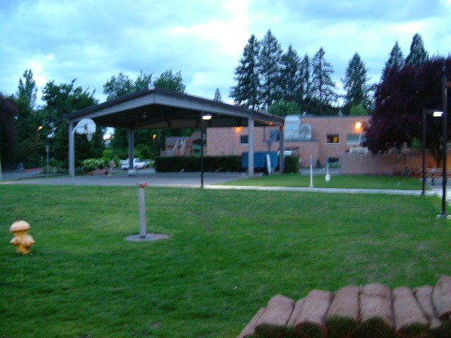 Oregon Episcopal School, Гарден-Хоум
