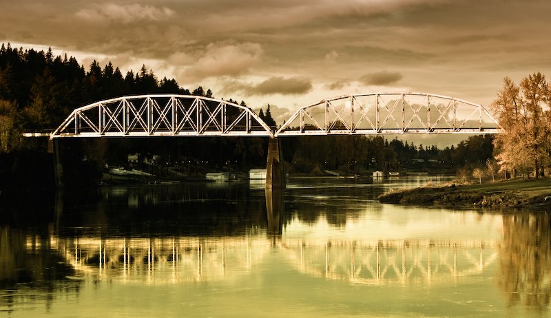 Bridge Reflection, Лейк-Освего