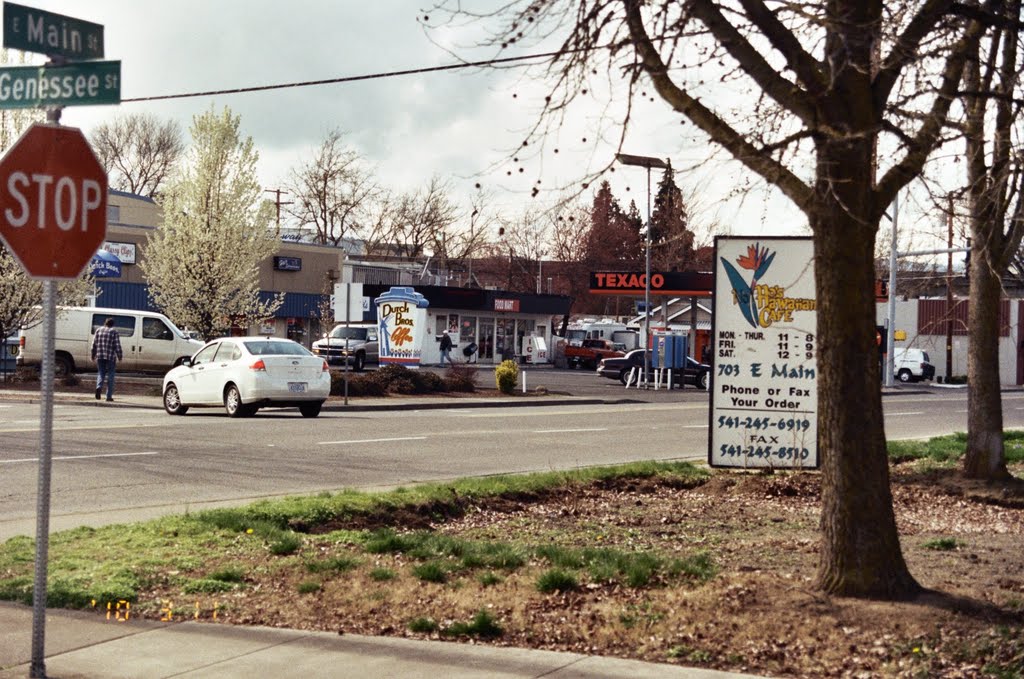 Dutch Bros. Coffee East Main Street, Medford Oregon, Медфорд